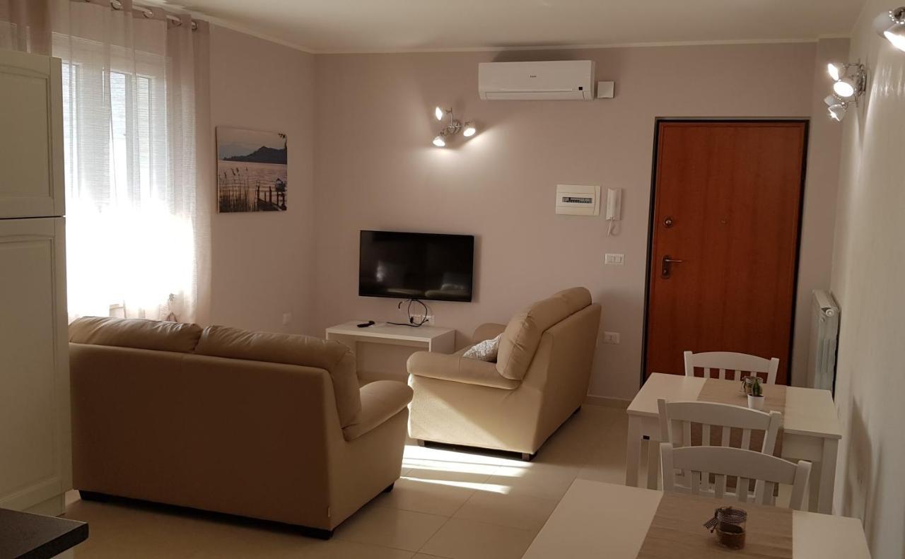Home Sweet Home Scerne Luaran gambar